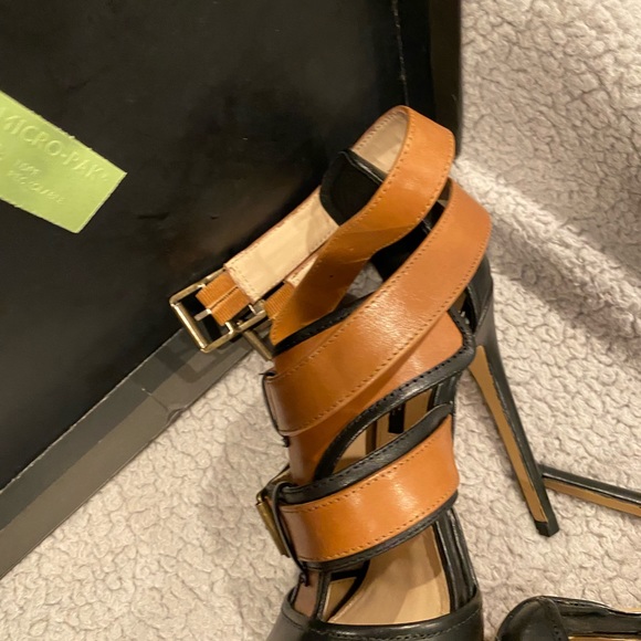 Shoemint buckle heels - Picture 7 of 9